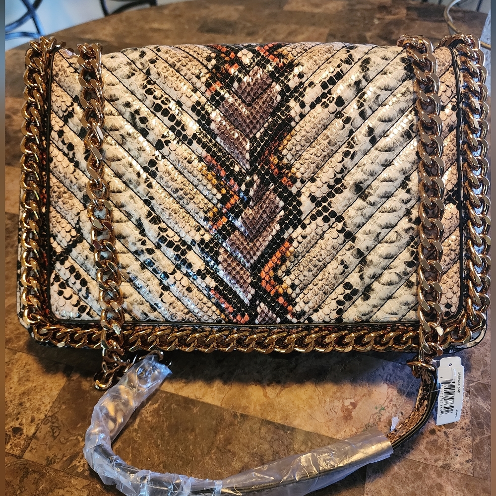 Snake-Print Chain Shoulder Bag in Multi-Color